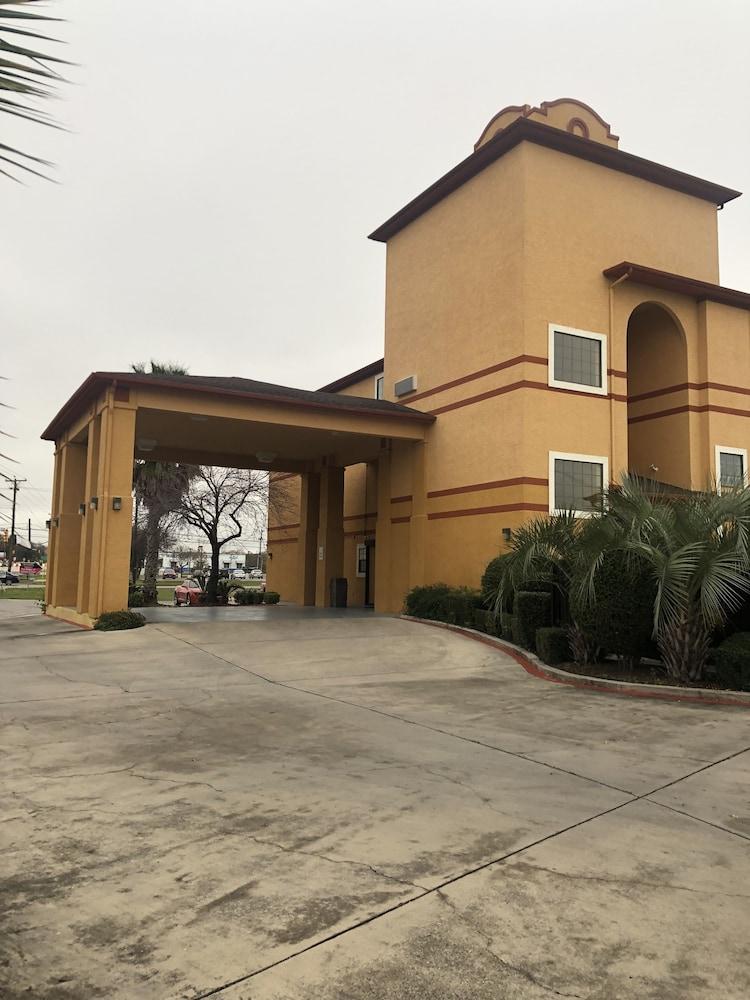 Quality Suites San Antonio Exterior foto