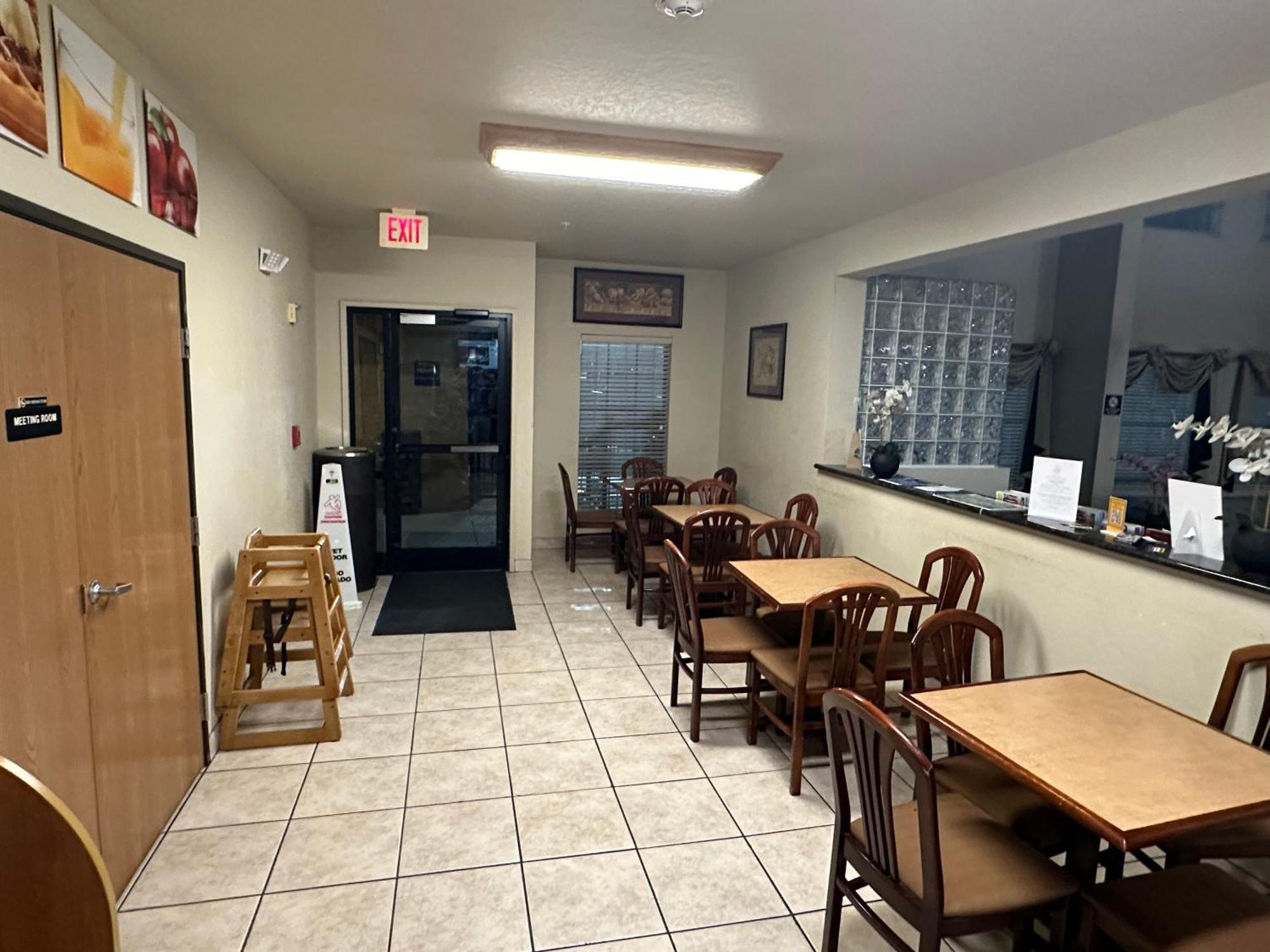 Quality Suites San Antonio Exterior foto
