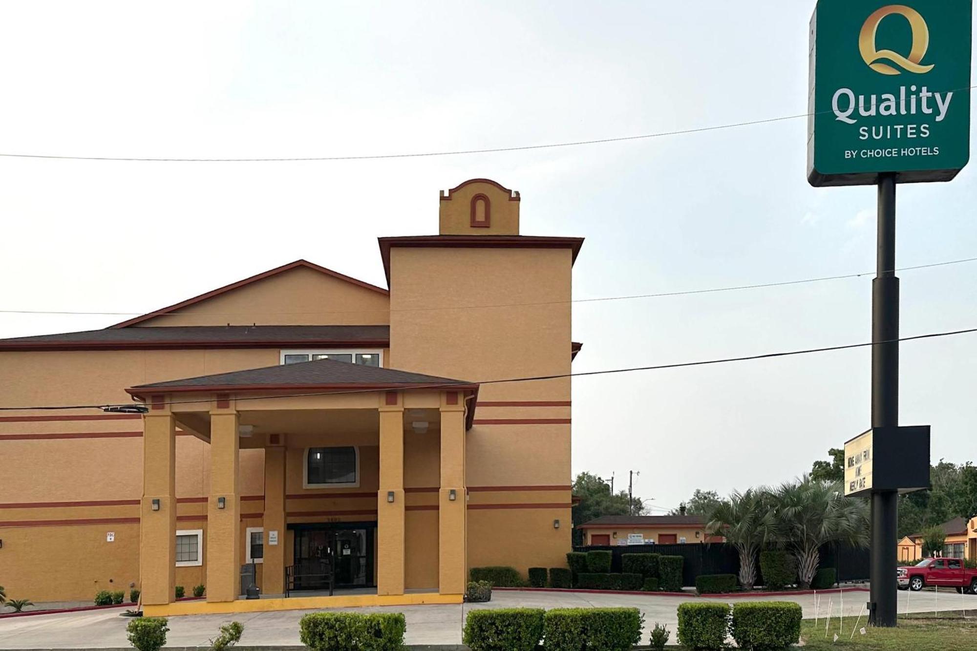 Quality Suites San Antonio Exterior foto